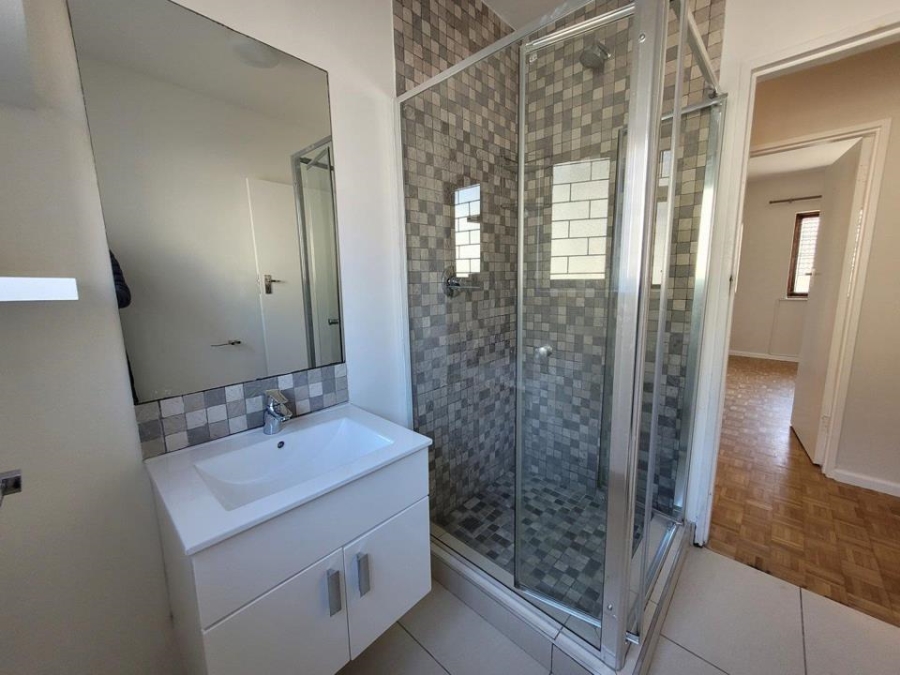 2 Bedroom Property for Sale in Rosebank Western Cape